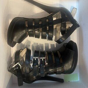 Michael Kors Sandra Platform Black Sandal